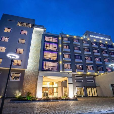 Bon Hotel Tripod Owerri Eksteriør billede